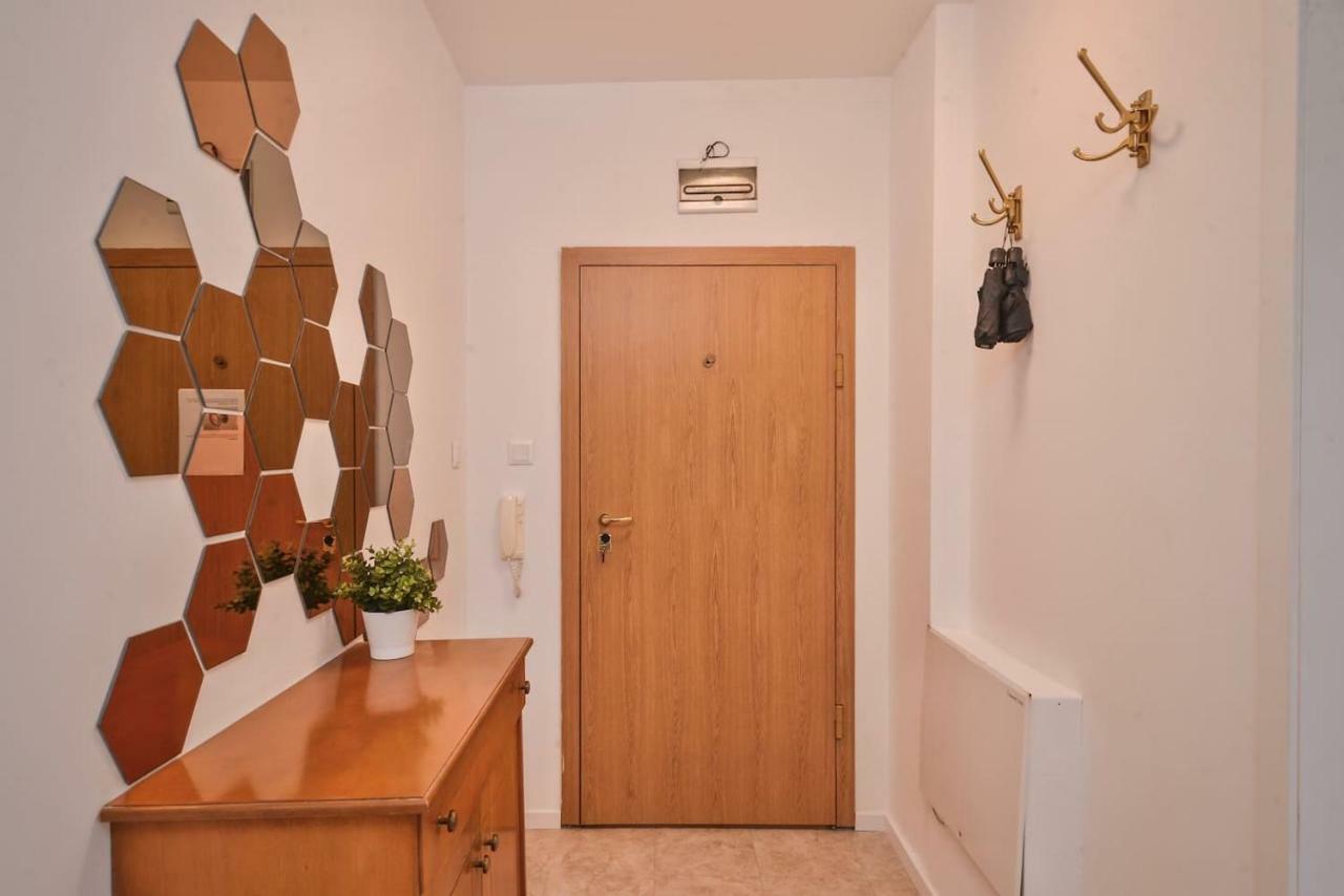 South Park, Vitosha View, 2-Bdr, 2-Bthr Apartment By Flat Mаnager Sofia Exterior photo