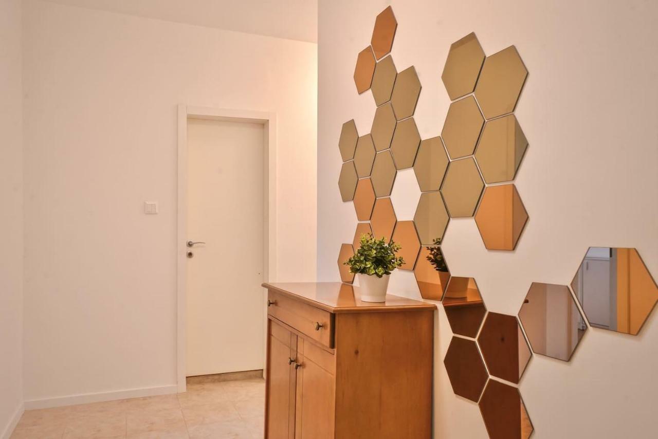 South Park, Vitosha View, 2-Bdr, 2-Bthr Apartment By Flat Mаnager Sofia Exterior photo