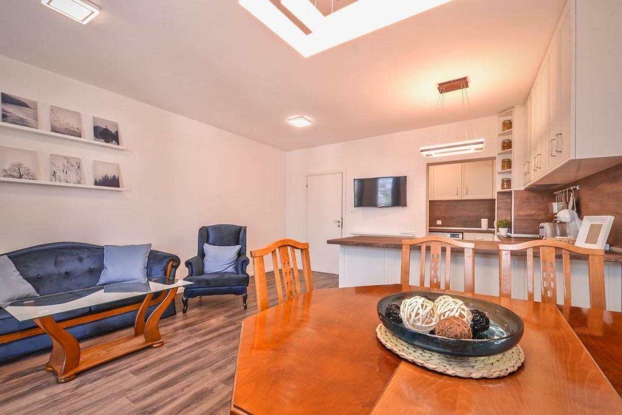 South Park, Vitosha View, 2-Bdr, 2-Bthr Apartment By Flat Mаnager Sofia Exterior photo